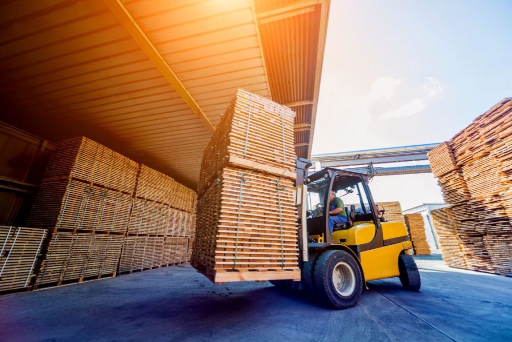 Tips for Choosing the Right Forklift