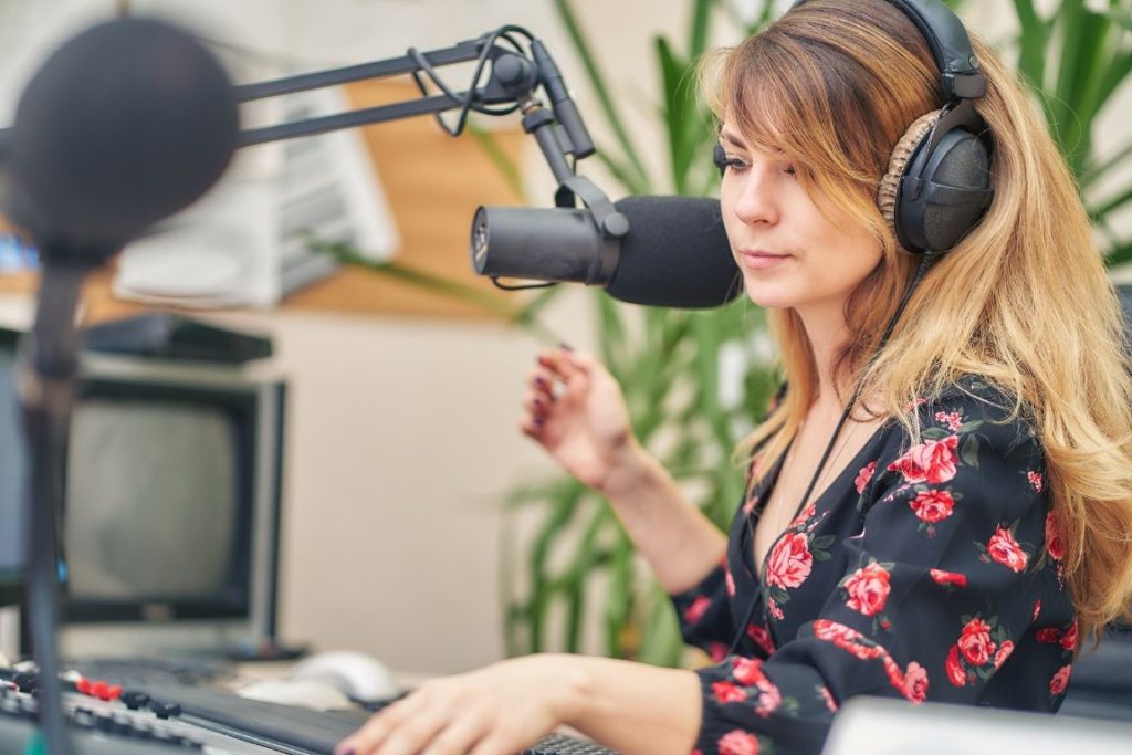 Tips for Reading off a Teleprompter