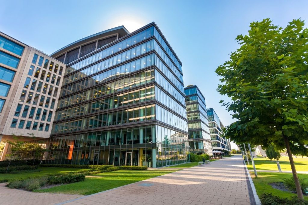 What To Look for in a Commercial Property Building
