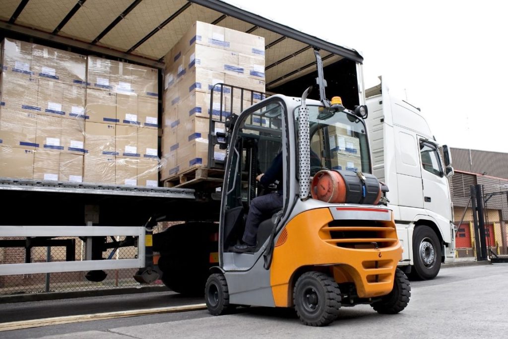 How To Be Safe While Operating a Forklift
