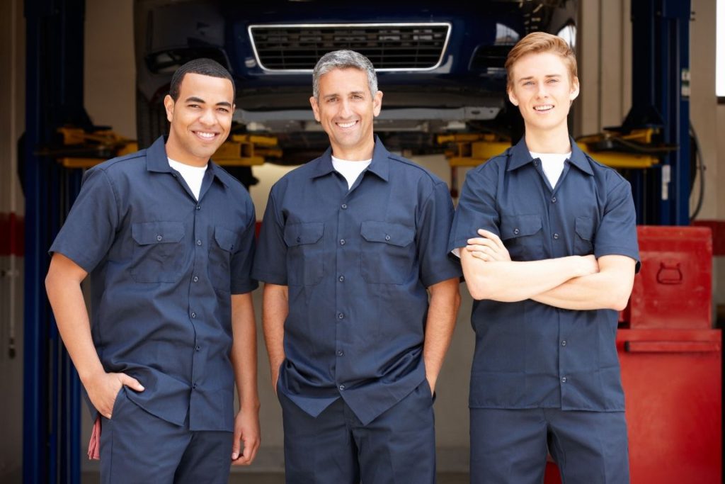 How Uniforms Help To Improve Work Performance