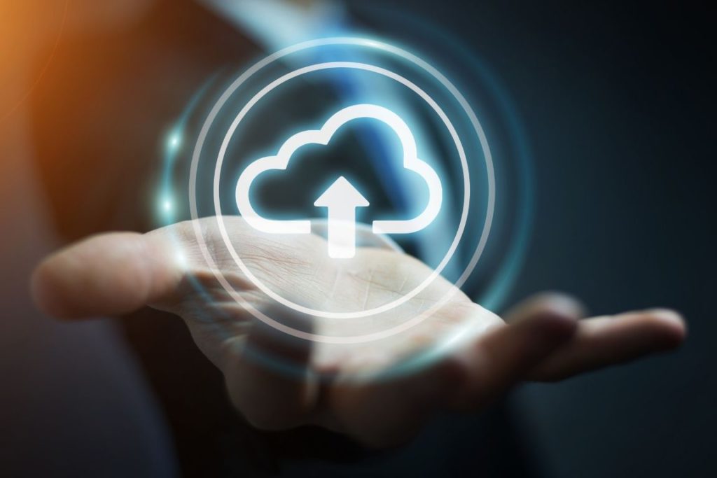 Why Some Companies Are Reluctant To Fully Embrace the Cloud