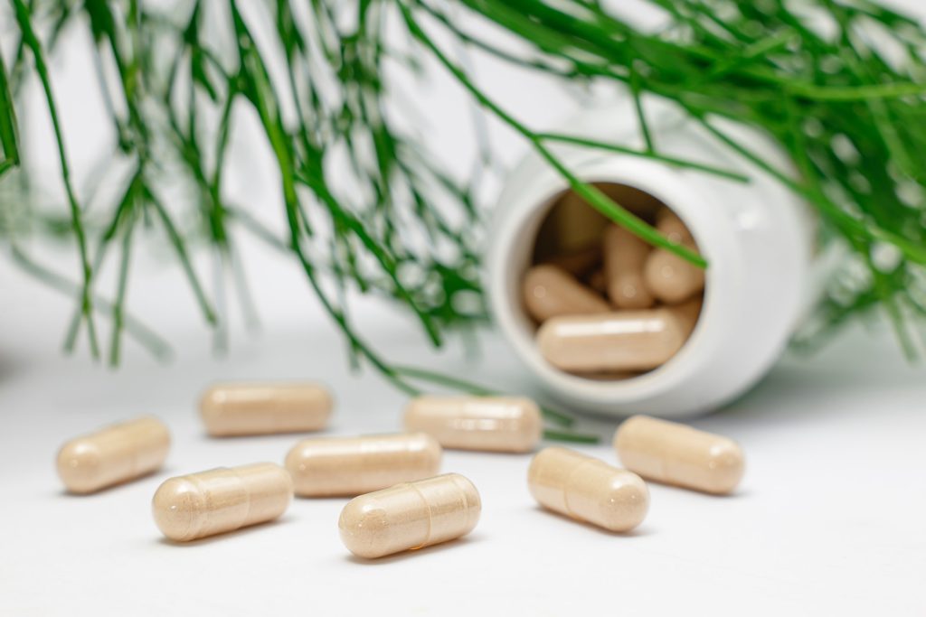 6 Questions To Ask The Vendor Before Buying CBD Capsules From Them