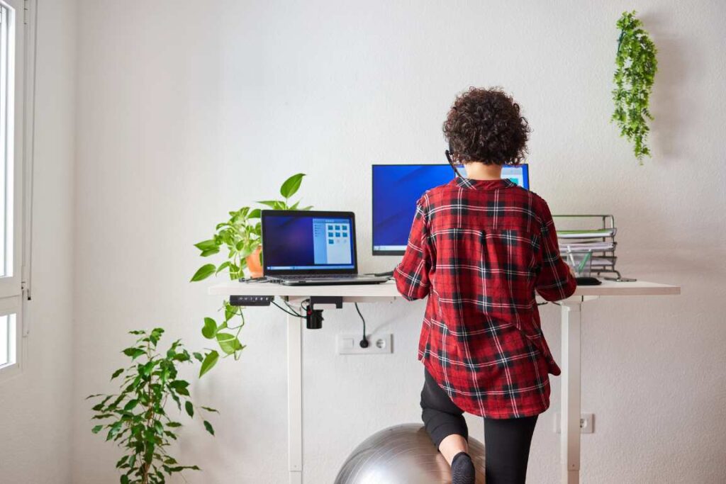Tips for Setting Up an Ergonomic Workspace at Home