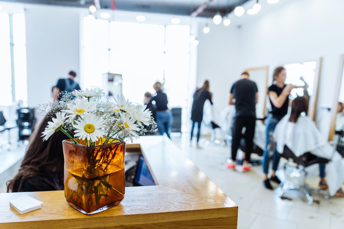 How To Make Your Salon Feel and Look Spacious